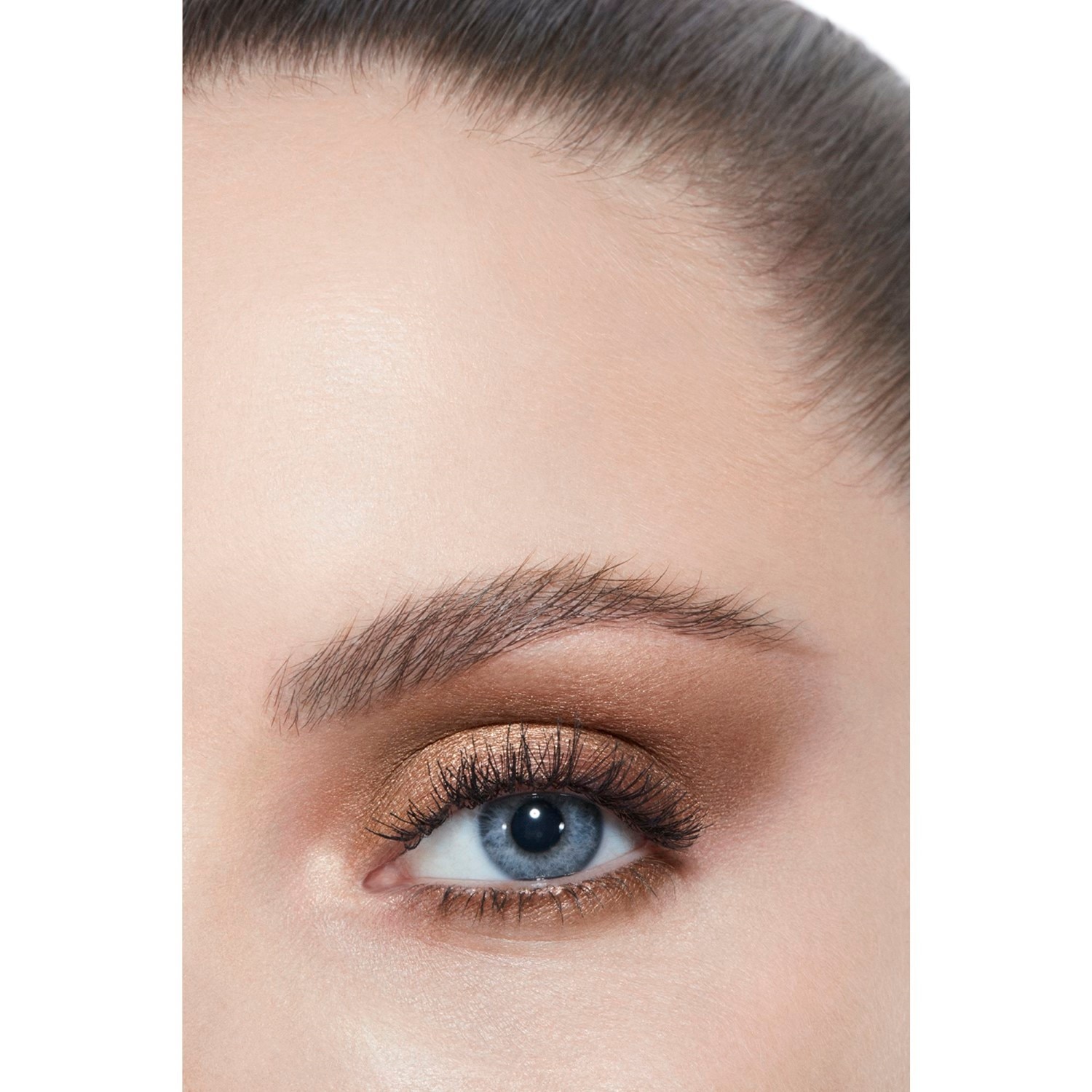 SOMBRAS DE OJOS EFECTOS MÚLTIPLES